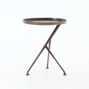 $279
Measures 18"W x 14"D x 20"H.
Available in Antique Rust or Raw Brass finishes. Schmidt Accent Table
